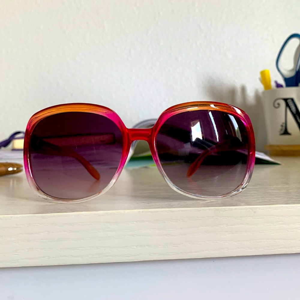 Y2K  sunglasses